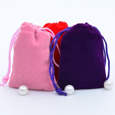 China Recyclable Green Velvet Drawstring Pouch Bag Velvet Jewelry Gift Toys Bags 9*12cm for sale