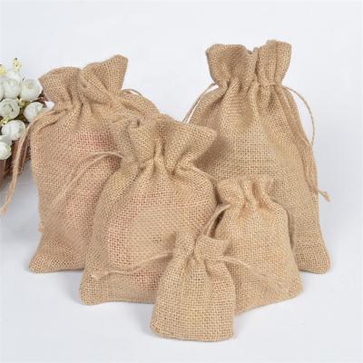 China Wholesale Natural Recyclable Hemp Drawstring Bags Burlap Gift Drawstring Pouch Jute Bags With String for sale