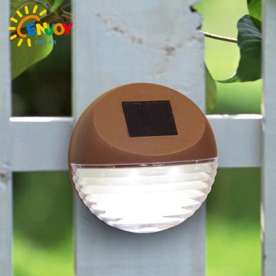 China Waterproof LANDSCAPE LED Solar Powered Garden Lights Sensor Lights For Fence Patio Driveway for sale