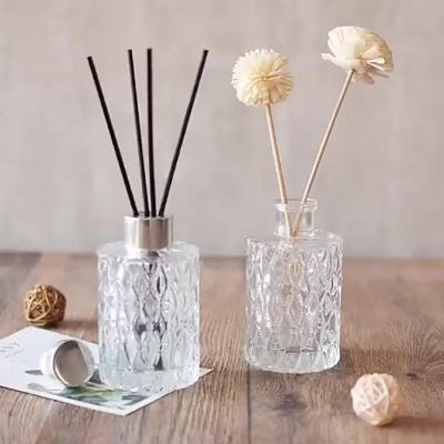 China Competitive Price Eco-friendly Reed Diffuser Bottle Diffuser With Covers Essential Oil Bottle for sale