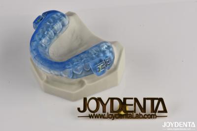 China Dispositivo de ronquido dental transparente Protectores bucales Rincón alivio de los dientes Protectores cómodos en venta