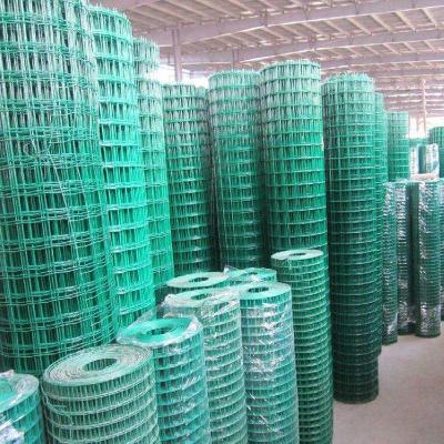 China Construction wire mesh green pvc coated welded wire mesh fence panel gi wire mesh iron net for road mesh for sale