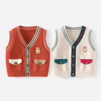 China New Anti-shrink Spring Children's Bear Basing Cotton Decorative Cardigan Shirt Boys V-Neck Pockets British Sweater Made in China for sale