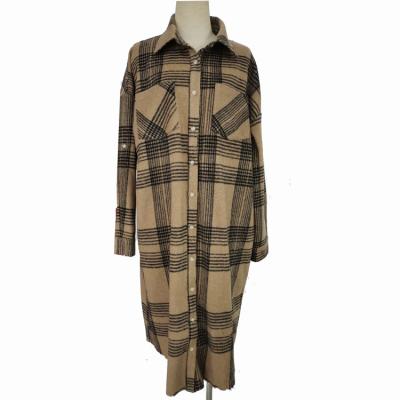 China Custom Women's Breathable Lapel Loose Fit Button Down Long Lantern Sleeve Plaid Shirt Blouse for sale