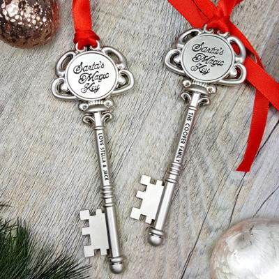 China Eco-Friendly Perfect Fake Ornament Key Unique Christmas Tradition Christmas Gifts Personalized Santa Magic Keys for sale