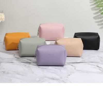 China Women Evening Clutch Bag Young Girl Bag Travel Storage Makeup Bag Women Cosmetic Clutch Bags for sale