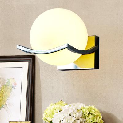 China Unique Creative Metal Glass Ball Wall Lamp Led Wall Lights sconce lamp（WH-OR-136） for sale