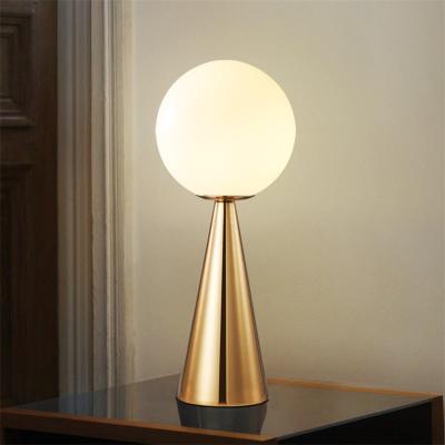 China Post-modern Led Beds Table Lamp Simple Luxury Glass Bedroom Lamp Bedside Table lamp(WH-MTB-61) for sale