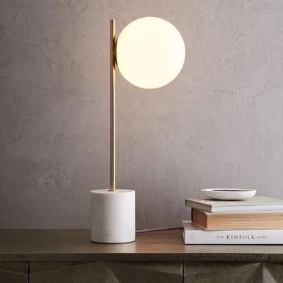 China Minimalist Gold Plated Metal Table Lamp Luna Table Lamp(WH-MTB-183) for sale