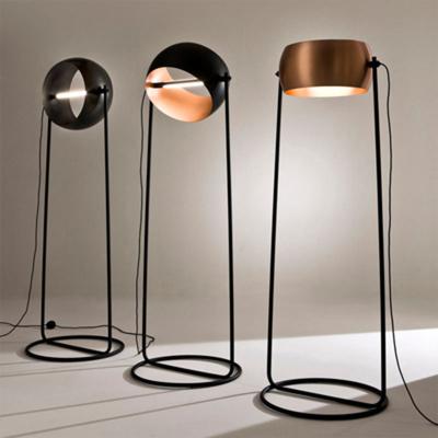 China Designer creative metal doll Modern Led floor lamp modern minimalist study living room floor lamp(WH-MFL-101) for sale