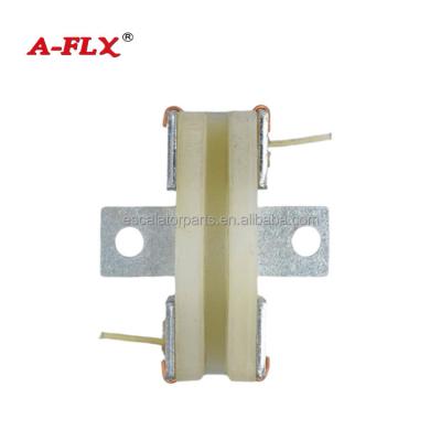 China Traditional Elevator Elevator Slide Guide Shoe KM652435G05 Inser 5mm for sale