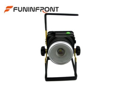 China Water Resistant CREE T6 Zoom Portable LED Flood Lights / Handheld Search Light for sale