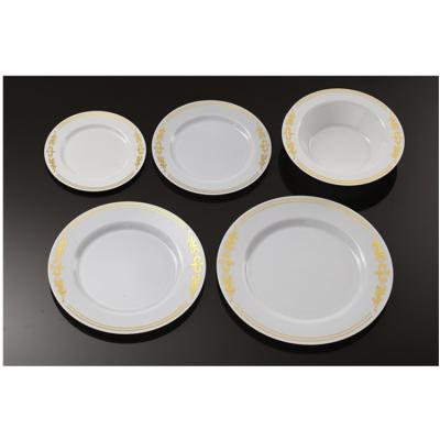 China Disposable Disposable Eco-friendly Dish Plastic Plates Art Golden Crown Luxury Disposable Plastic Dinner Plate Set Wedding Party Tableware for sale