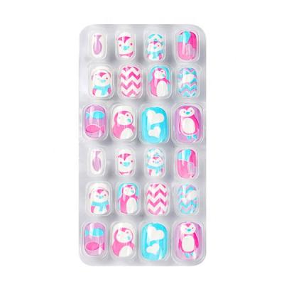 China Easy Apply Kids Finger Nails Press On Kids 24pcs Nails Cute Penguin Easy To Use Kids Finger Fake Nails Press On Art For Kids for sale