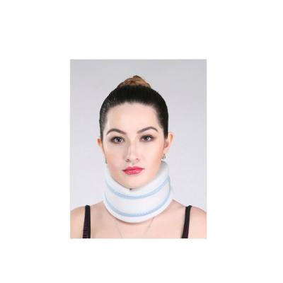 China High Quality Medical Neoprene Neck Brace Protector Adjustable Heated Neck Brace for sale