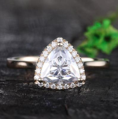 China CLASSIC Unique 14K Gold Plated 925 Sterling Silver Moissanite Trillion Cut Cubic Zirconia Halo Promise Bridal Engagement Ring for sale