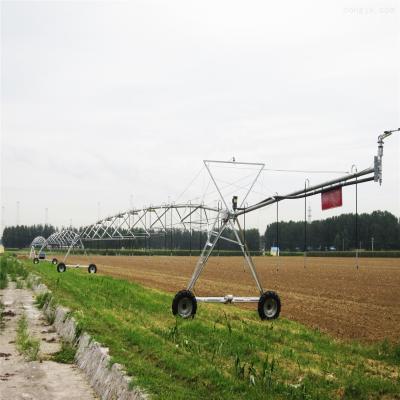 China Agriculture Center Pivot Farm Irrigation System with Axial Spraying Machine and Towing Sprinkler for sale