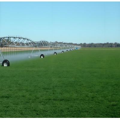 China Automatic Large Farmland Irrigation Machine 2000 KG Diameter 168 cm Center Pivot Sprinkler for sale