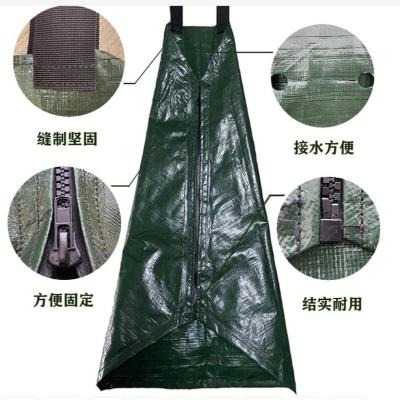 China Green PE PVC Mesh Tarp for 15-20 Gallon Capacity Self-Drip Irrigation Tree Water Bag in Plastic Material for sale