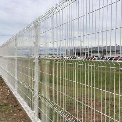 China Easily Assembled PVC Coated Galvanized V Curved Welded Wire Mesh Fence 3D Triangle Bend Bend Barrier for sale