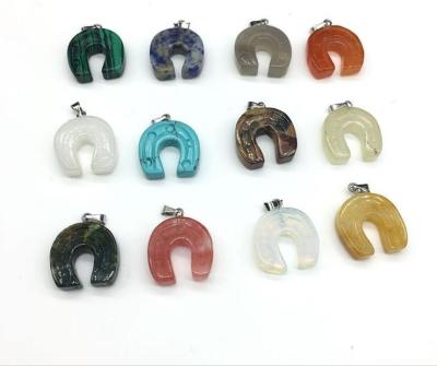 China China 12 Color Box Gemstone Natural Horseshoe Shape Crystal Pendant Necklace for sale