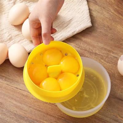 China New Viable Liquid Egg White Separator Egg Yolk Filter Kitchen Egg Yolk Separator Tool for sale