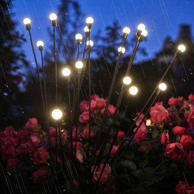 China New Arrival Solar Garden Light Creative Vintage Led Swing Light Decorative Solar Light For Outdoor Porch Tree for sale