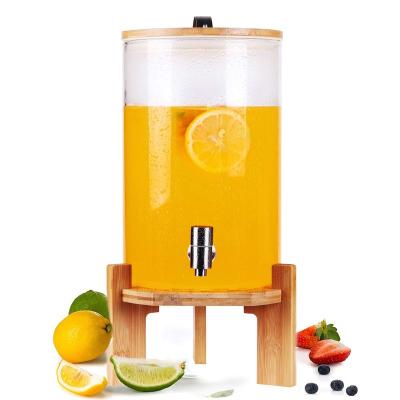 China Drinkware Gallon Water Dispenser Juice Jar Dispenser Round Glass Beverage Dispenser With Stand And Spit for sale