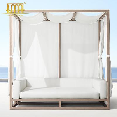 China Modern Most Popular Outdoor Furniture Rattan Daybed With Lounge Canopy Sun Bed for sale