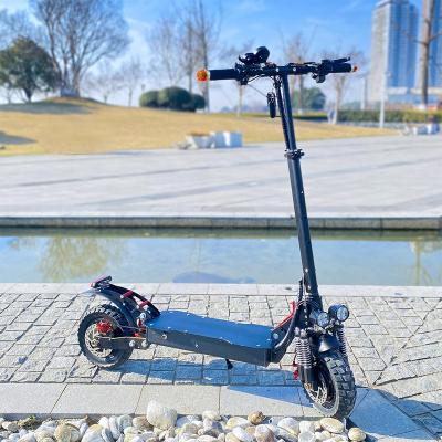 China Big Tire Off Road 2000W Dual Motor Electric Scooters Unisex EU Warehouse Fast Shipping From China for sale