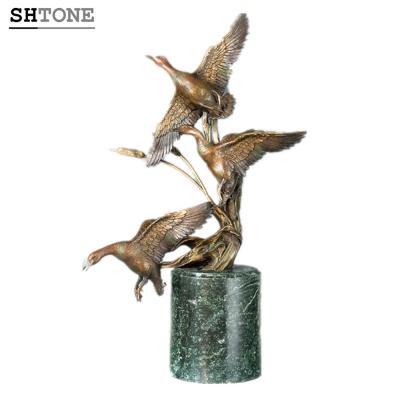 China Europe SHTONE Animal Bronze Statues TPAL-313 Sculptures Birds Figurine Abstract Home Decor Collection for sale