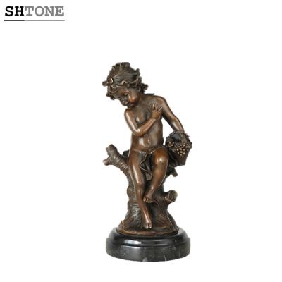 China Handmade Grape Brass Boy Europe SHTONE Child Figure Statue TPE-887 Art Carving Sculpture for sale