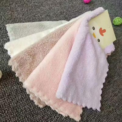 China Small Disposable Quick Dry Coral Fleece Kitchen Hand Towel for sale