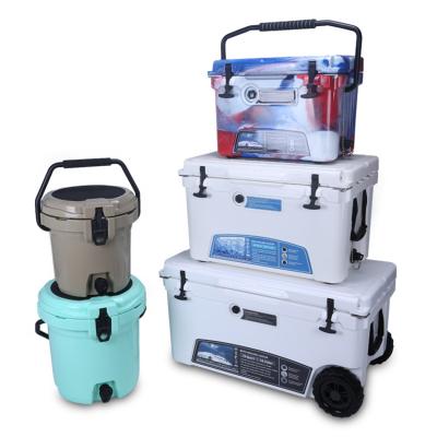 China Wholesale Large Insulated Cooler Box 75qt Made In China Low Price High Moq Thermal Ice Chest Cooler Box for sale