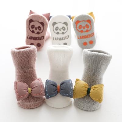 China Sustainable Winter Warm Toddler Girls Boy Thicken Non-slip Indoor Flooring Booties Baby Bowknot Socks for sale