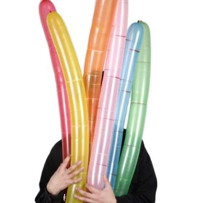 China Hot Selling Eco-friendly Fashion Happy Birthday Balloons Mothers Day Balloons Colorful Long Set for sale