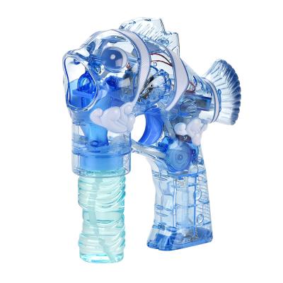 China PS Made In China High Quality Plastic Big Clownfish Bubble Gun Outdoor Bubble Toys for sale