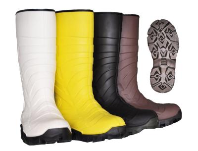 China PVC Upper Material Safety Rain Boots steel toe rubber boots For Men Black Color for sale