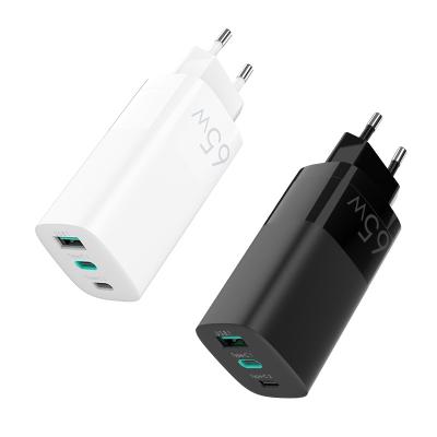 China High Speed ​​Fast Charger 65W GAN 3 Ports USB C Charger Fast Chargers For Phones for sale