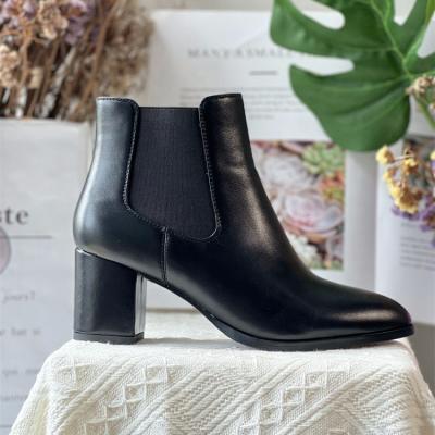 China New Design Trend Fashion Outdoor Daily Wear Fashion Martin Boots Women Chunky High Heel Chelsea Boot Sole Casual Shoes for sale