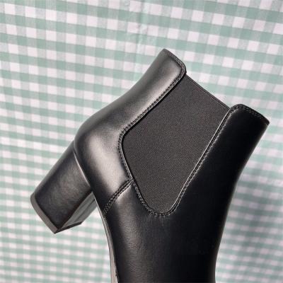 China Fashion Trend High Quality Martin Boots Black Chunky Heel Wedding Reject Chelsea Boots Black for sale