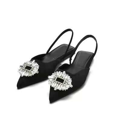 China Fashion Trend BOBNINI New Unique Design Flat For Ladies Crystal Flat for sale