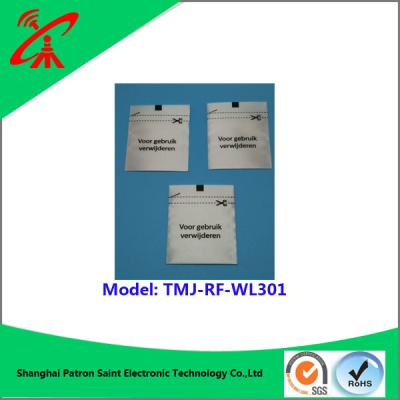 Chine Les étiquettes de sécurité du textile tissé rf de 8,2 mégahertz conçoivent le label en fonction du client de rf à vendre