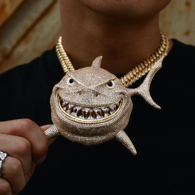 China Gold Plated Shark Shaped Pendant Environmental Friendly Hot Sale Hip Hop Shark Pendant For Kid Christmas Gift for sale