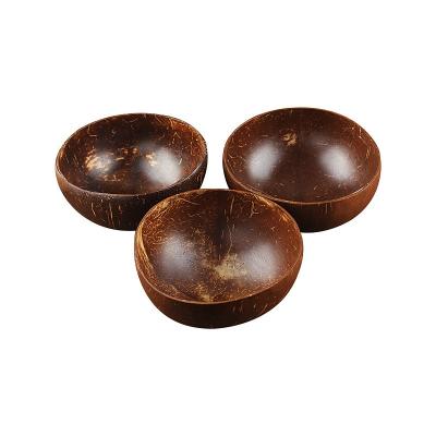 China Polished Technique Coconut Bowl and Spoon Gift Set Popular Handicrafts from Vietnam for sale