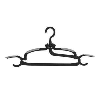 China New Design Anti-slip Colorful Hanger Rack For Wardrobe Non Slip Plastic Coat Hanger Clothes Household for sale