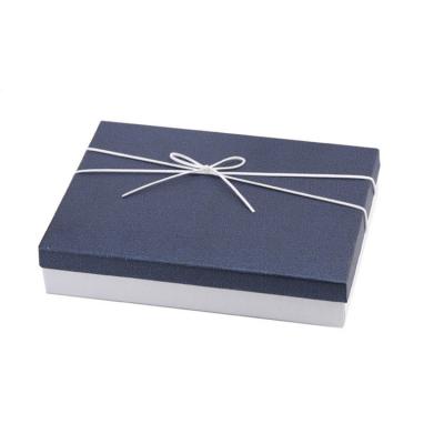 China Handmade High Quality Custom Square Macarons Candle Wig Wine Gift Tea Packaging Paper Foldable Box for sale