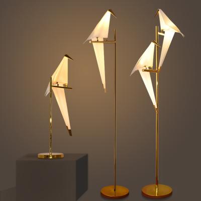 China Lighting Functions Like Indoor Lighting Standing Floor Lamp With Bird Shade for sale