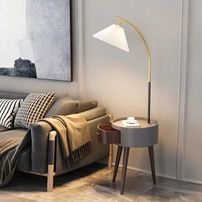 China Living Room Post Modern Contemporary Adjustable Tripod Design Hotel Standing Lamp Shade For Floor Lamps for sale