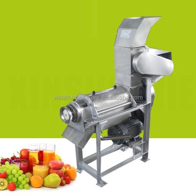 China Hotels low price screw juicer machine fruit vegetable puree machine tomato cucumber juicer for sale